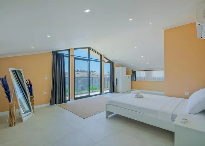 Likya 6 - Perfect For 6, Near Villa Fethiye